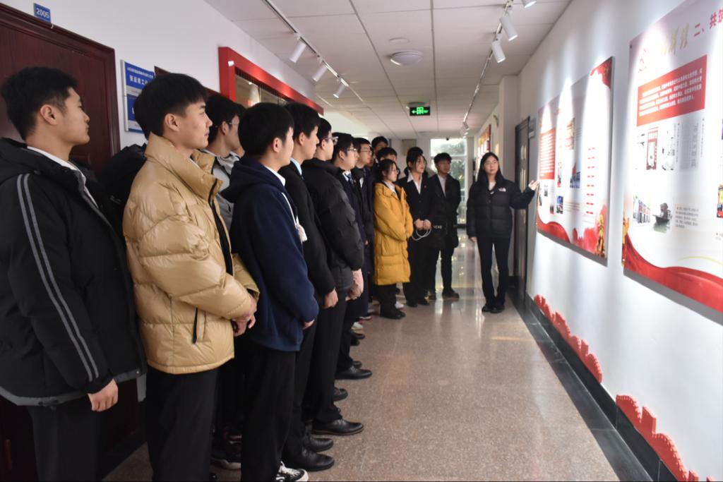 2021-12-15 19:09:28.118000